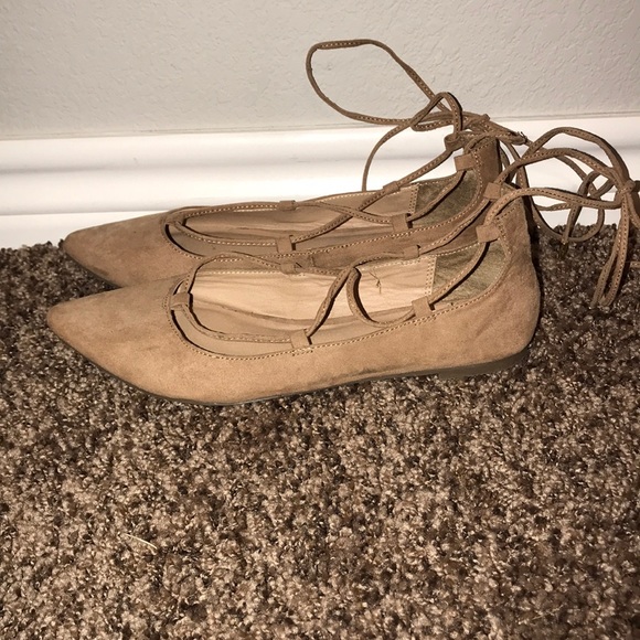 Shoes - Picture 2 of 3